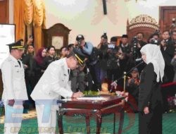 Gubernur Jawa Timur, Lantik Kholilurrahman -Sukriyanto Bupati Pamekasan Terpilih