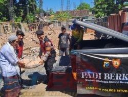 Samapta Polres Situbondo Salurkan Bantuan Semen untuk Pembangunan Mushola Al Karomah Asembagus