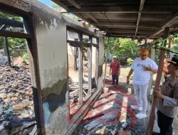 Gerak Cepat, Bupati Situbondo Kunjungi Korban Kebakaran Rumah Akibat Kebocoran Gas