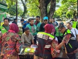 Hari Bhayangkara ke -79, Biddokkes Polda Jatim Gelar Layanan Kesehatan Gratis untuk Driver Ojol
