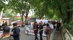 Demo Massa ke Polres Sumenep Buka Konflik Hukum Kasus Kekerasan Seksual