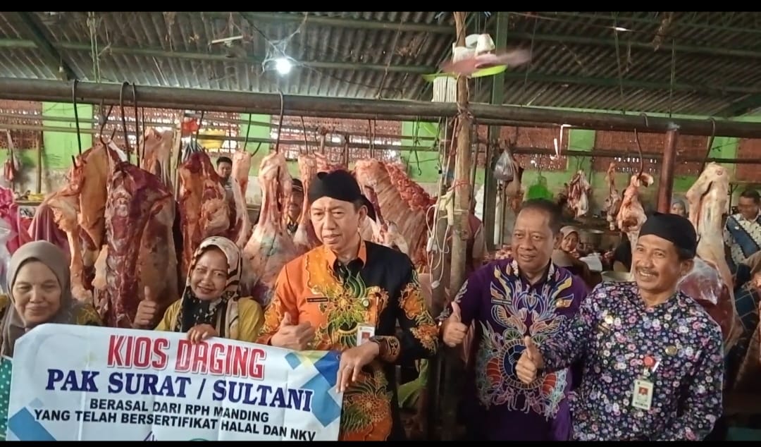 DKPP Sumenep Berinovasi Lagi, Gerakan Konsumsi Pangan Halal Diluncurkan di Pasar Anom