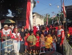 Kebersamaan Zeiniye dan Warga RT 02 RW 02 Patokan Warnai Semarak Jalan Sehat HUT RI ke-81