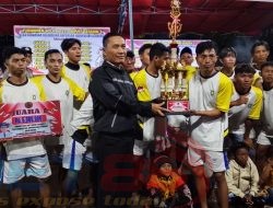 Akas Taklukkan Singa Maruta, Sabet Juara Turnamen Bola Kasti Rakyat Season 3 Desa Gebangan