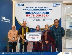 BRILife Buktikan Komitmen, Serahkan Klaim RP75 Juta Kepada Ahli Waris Nasabaj BRI Pamekasan