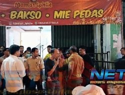 Geram Jadi Korban Investasi Bodong, Warung Di Jalan Trunojoyo Dijarah Warga